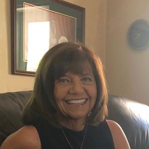 Meet your Posher, Teresa